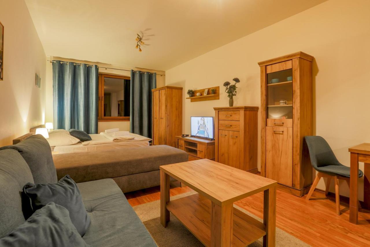 روجومبيروك Apartmanovy Dom Fatrapark 1 S Wellness - Hlavna Recepcia المظهر الخارجي الصورة