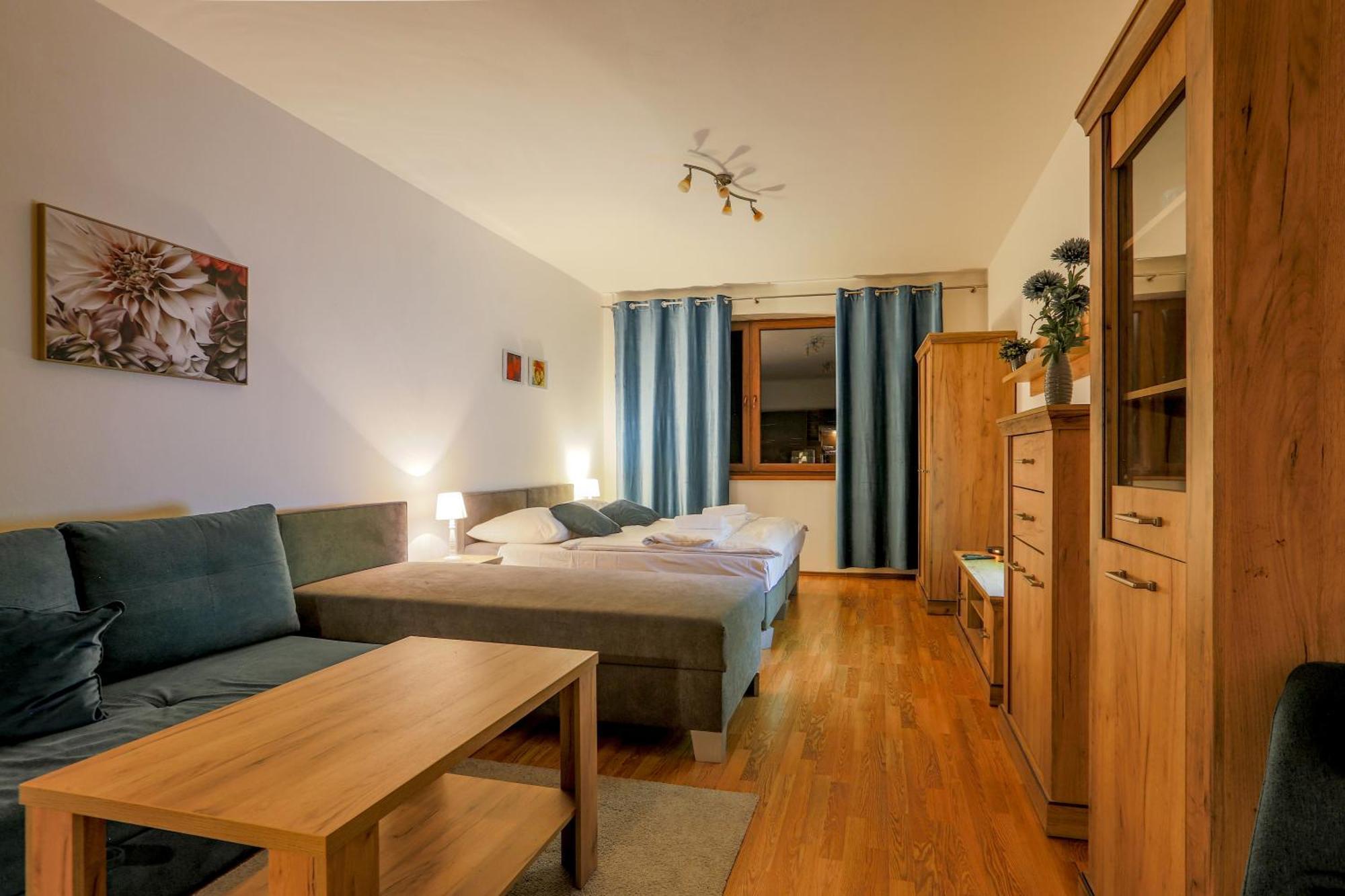 روجومبيروك Apartmanovy Dom Fatrapark 1 S Wellness - Hlavna Recepcia المظهر الخارجي الصورة